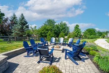 Courtyard firepit patio